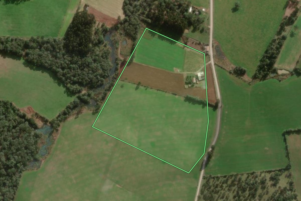 Imagem de satélite do imóvel rural em Major Vieira (SC), com o contorno declarado no CAR desenhado por cima.