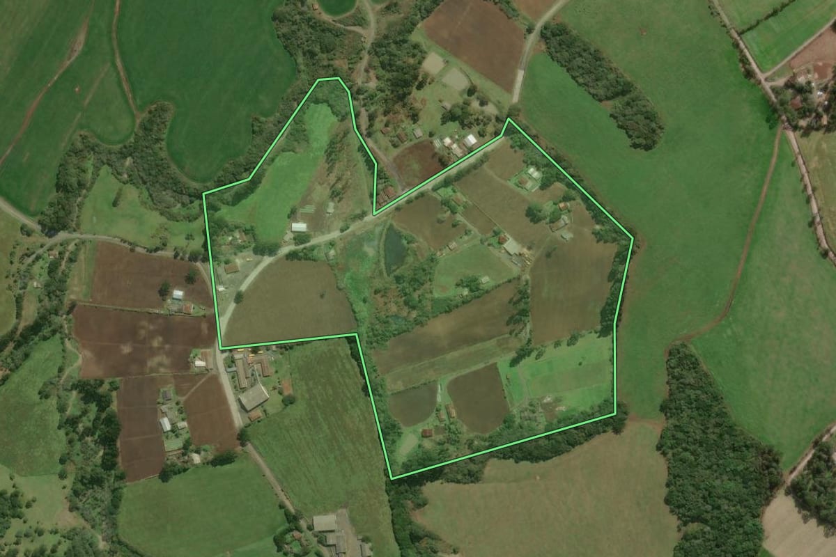 Imagem de satélite do imóvel rural em Major Vieira (SC), com o contorno declarado no CAR desenhado por cima.
