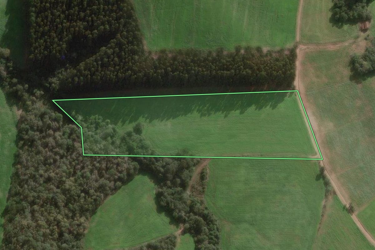 Imagem de satélite do imóvel rural em Major Vieira (SC), com o contorno declarado no CAR desenhado por cima.