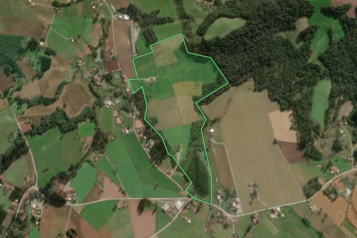 Imagem de satélite do imóvel rural em Major Vieira (SC), com o contorno declarado no CAR desenhado por cima.