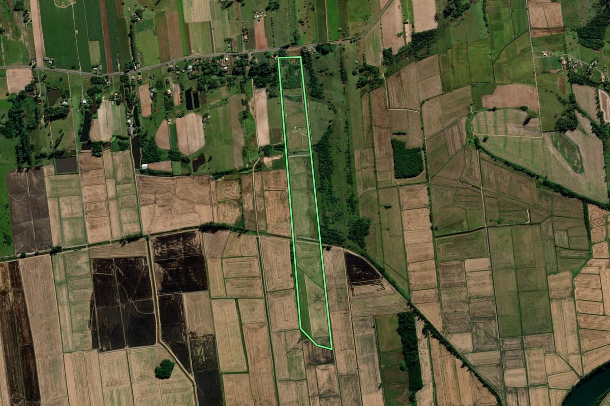 Imagem de satélite do imóvel rural em Maracajá (SC), com o contorno declarado no CAR desenhado por cima.
