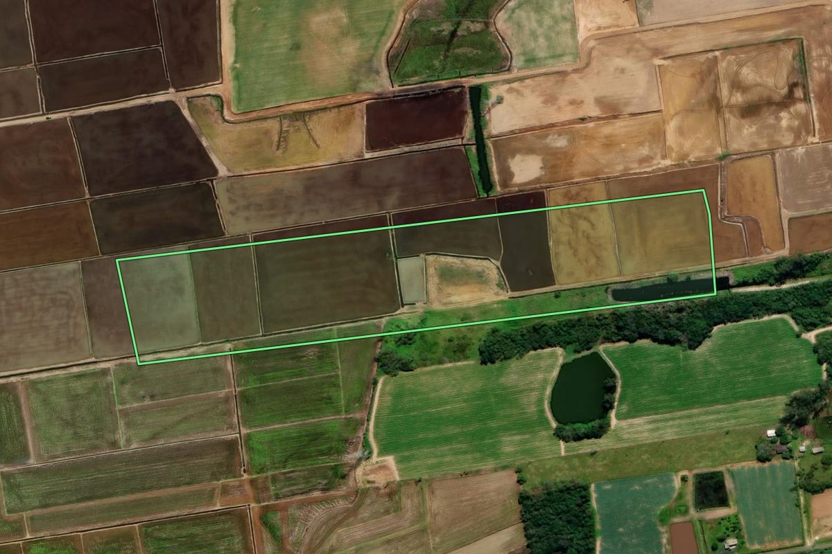 Imagem de satélite do imóvel rural em Maracajá (SC), com o contorno declarado no CAR desenhado por cima.