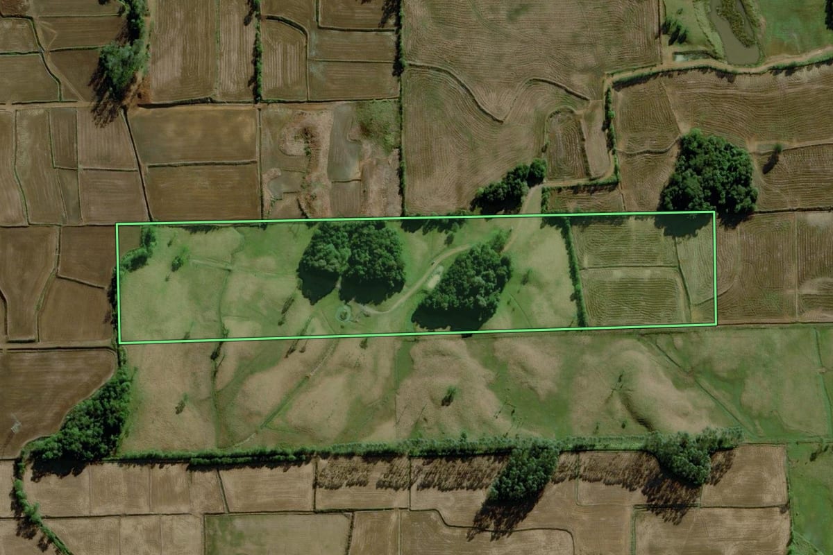 Imagem de satélite do imóvel rural em Nova Veneza (SC), com o contorno declarado no CAR desenhado por cima.