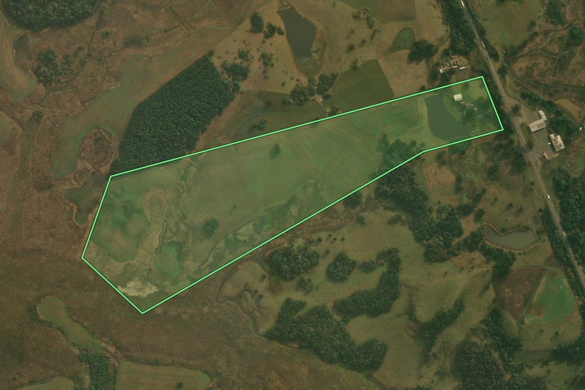 Imagem de satélite do imóvel rural em Ponte Alta (SC), com o contorno declarado no CAR desenhado por cima.