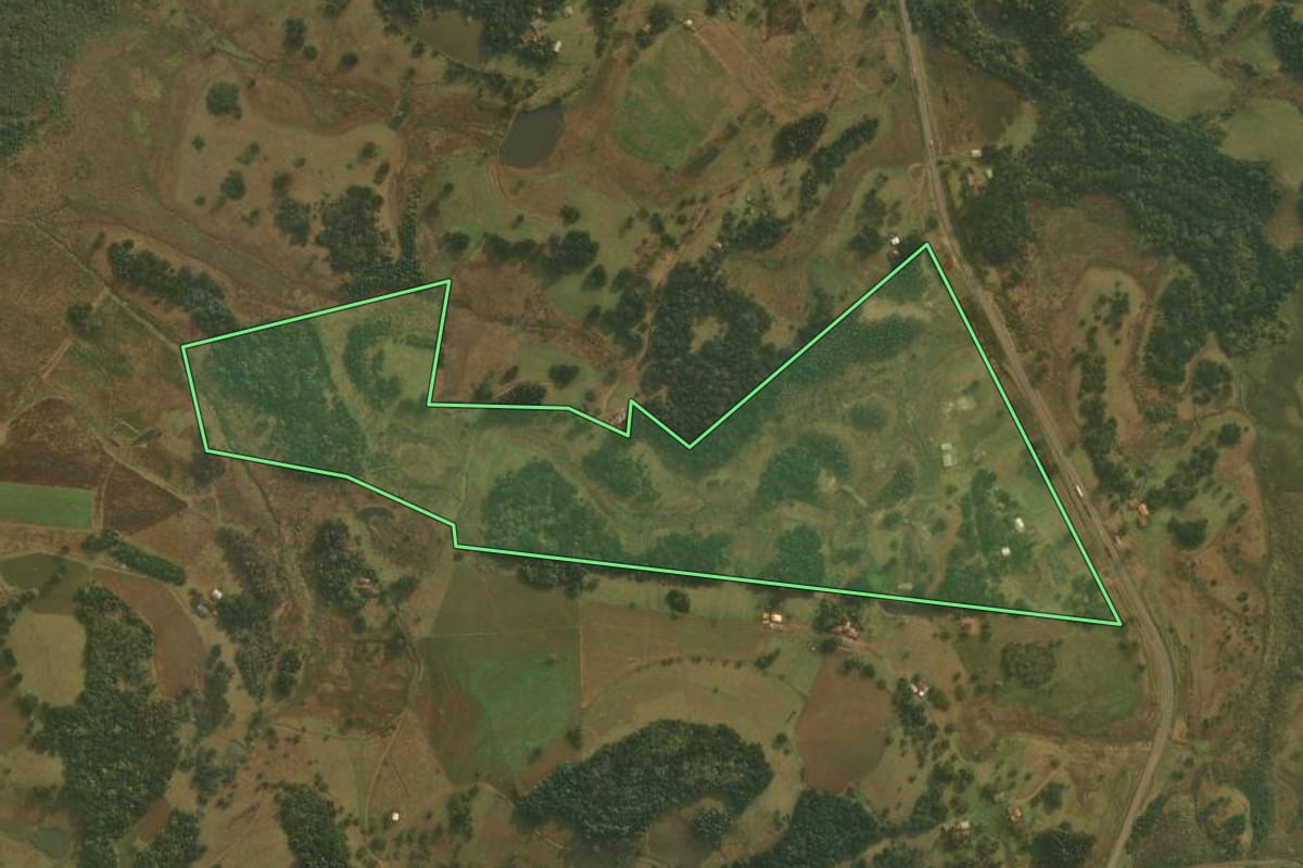 Imagem de satélite do imóvel rural em Ponte Alta (SC), com o contorno declarado no CAR desenhado por cima.