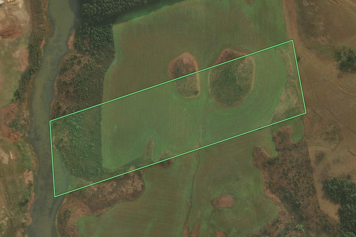 Imagem de satélite do imóvel rural em Ponte Alta do Norte (SC), com o contorno declarado no CAR desenhado por cima.