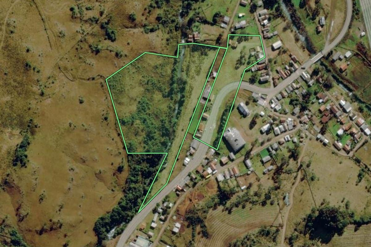 Imagem de satélite do imóvel rural em São Joaquim (SC), com o contorno declarado no CAR desenhado por cima.
