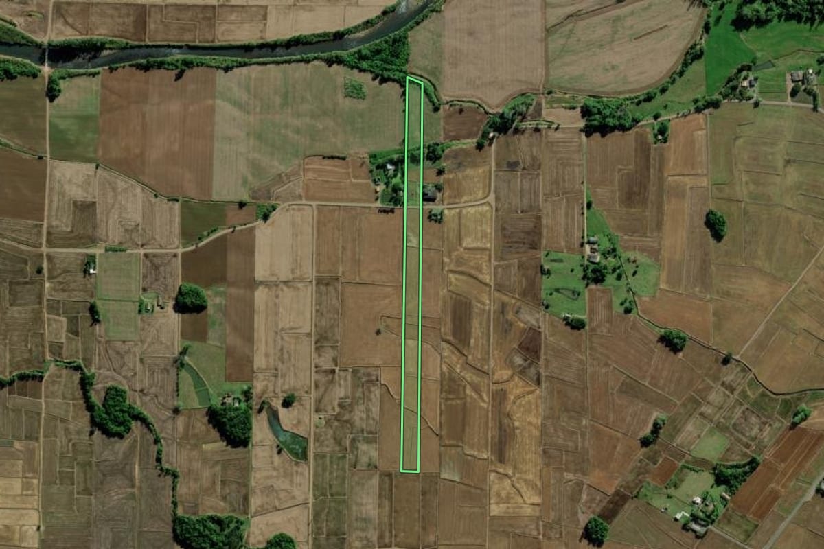 Imagem de satélite do imóvel rural em Timbé do Sul (SC), com o contorno declarado no CAR desenhado por cima.