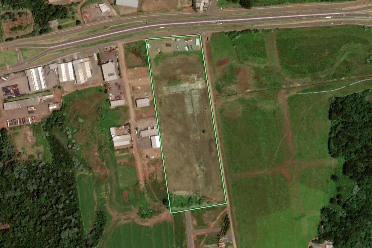 Imagem de satélite do imóvel rural em Xanxerê (SC), com o contorno declarado no CAR desenhado por cima.