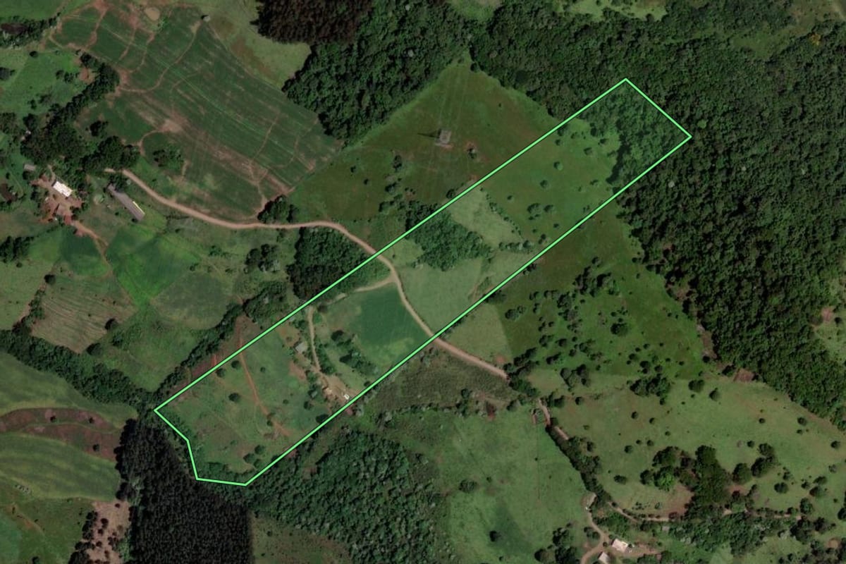 Imagem de satélite do imóvel rural em Xavantina (SC), com o contorno declarado no CAR desenhado por cima.