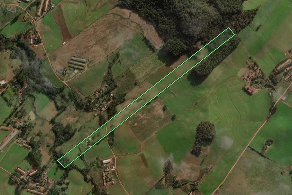 Imagem de satélite do imóvel rural em Xaxim (SC), com o contorno declarado no CAR desenhado por cima.