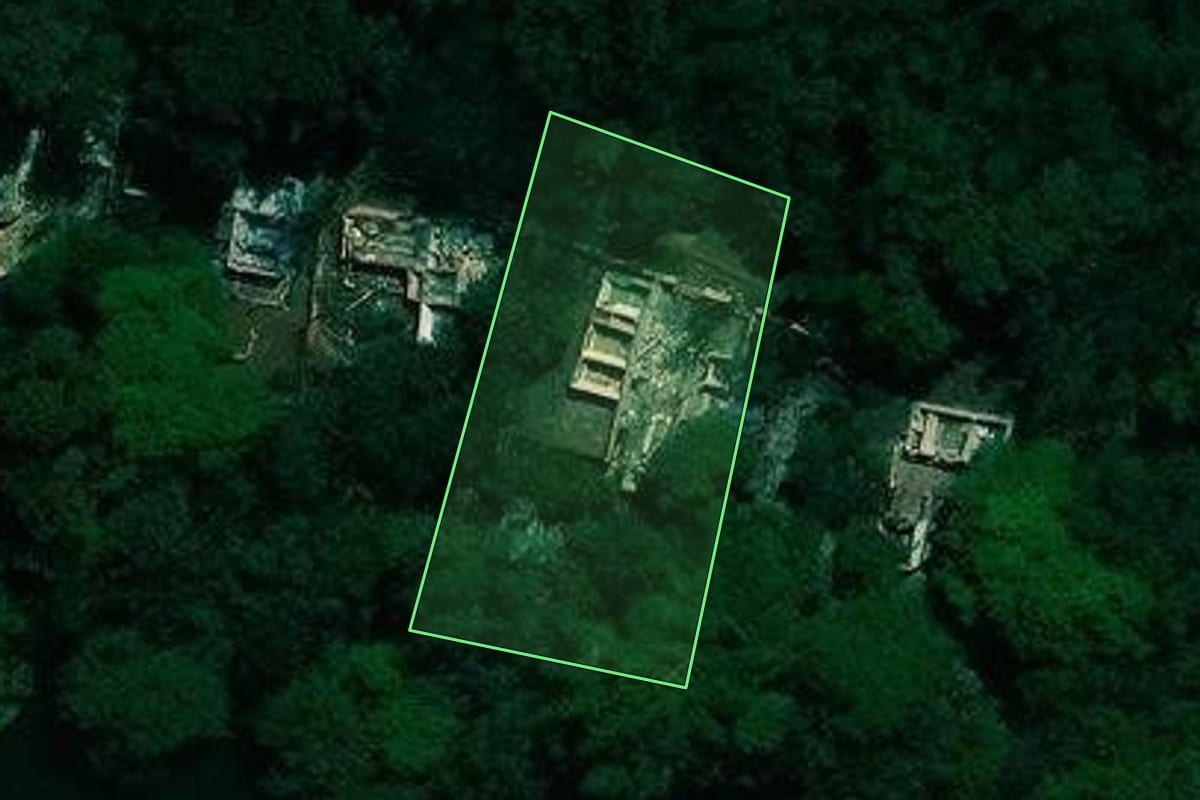Imagem de satélite do imóvel rural em Jardinópolis (SP), com o contorno declarado no CAR desenhado por cima.