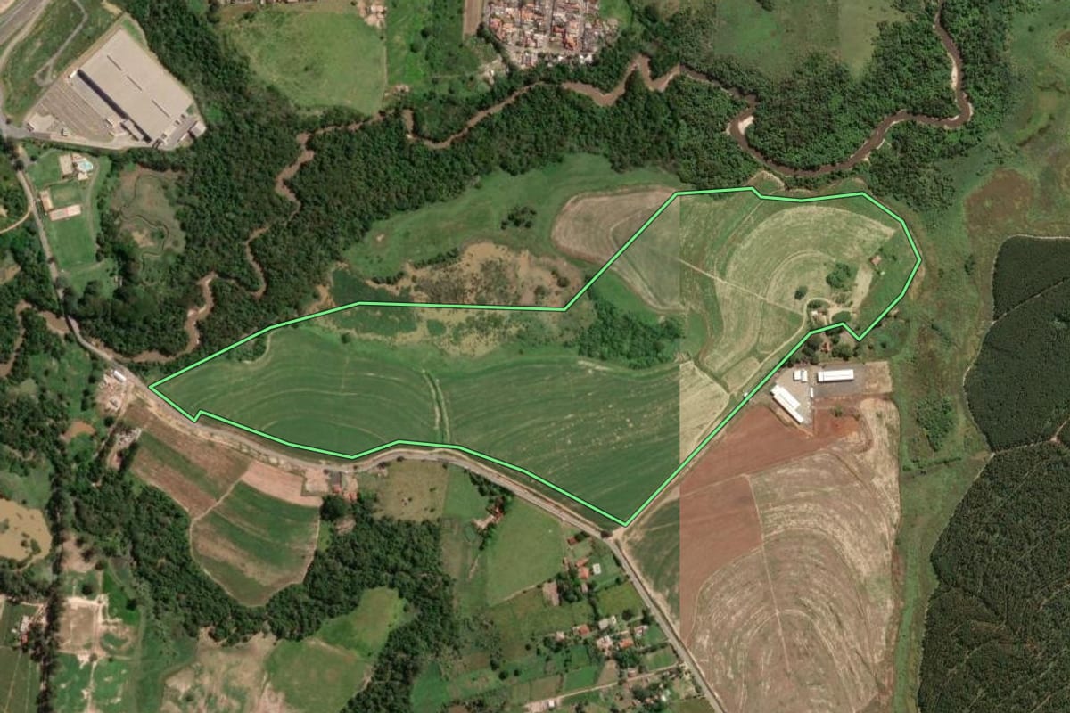 Imagem de satélite do imóvel rural em Monte Mor (SP), com o contorno declarado no CAR desenhado por cima.