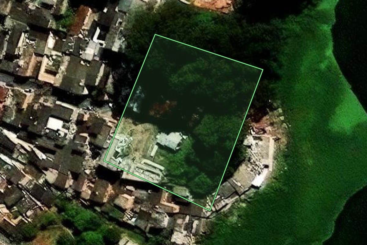Imagem de satélite do imóvel rural em São Paulo (SP), com o contorno declarado no CAR desenhado por cima.