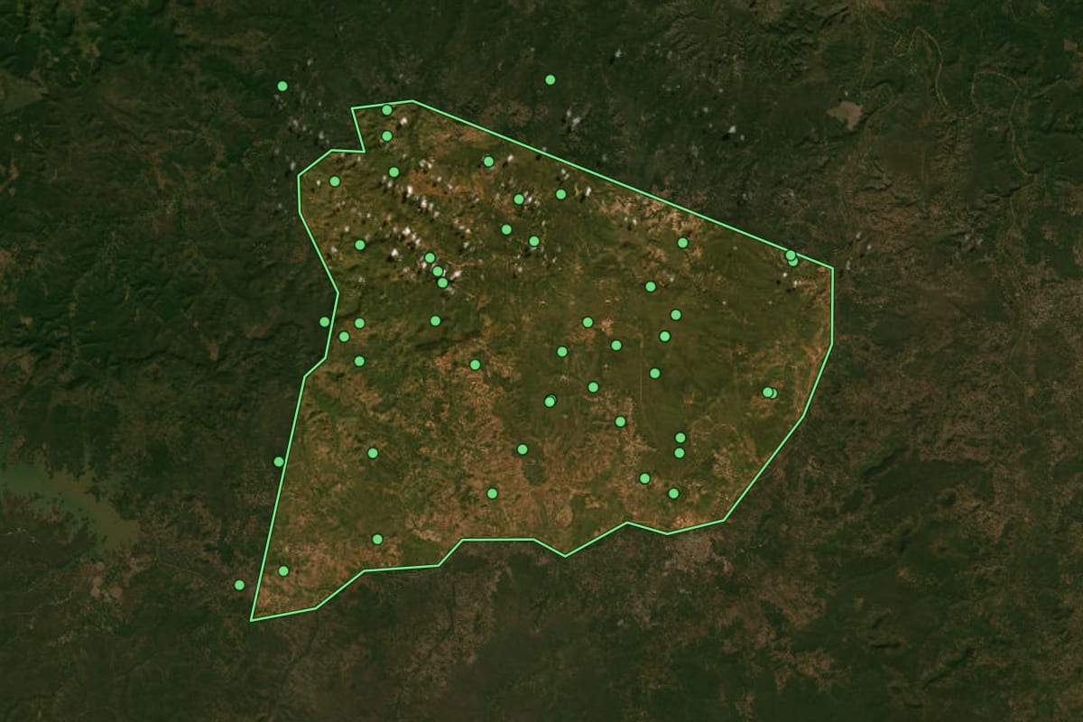 Imagem de satélite de Barão de Grajaú (MA), com o contorno do município e a posição dos imóveis desta página.