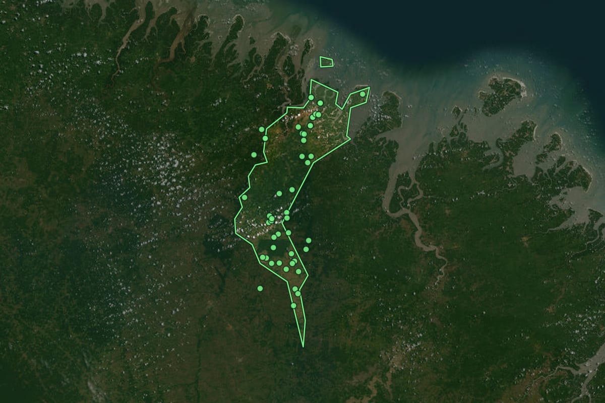 Imagem de satélite de Cândido Mendes (MA), com o contorno do município e a posição dos imóveis desta página.