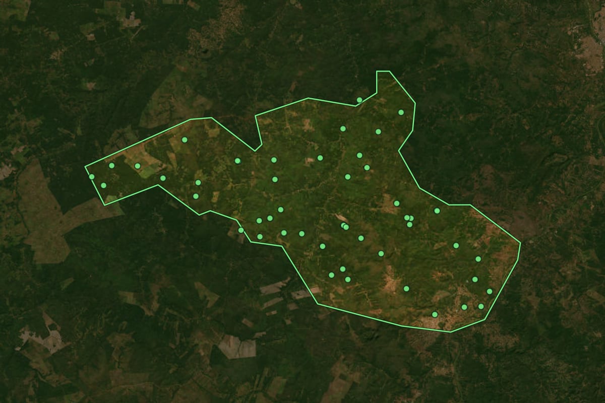 Imagem de satélite de Matões (MA), com o contorno do município e a posição dos imóveis desta página.