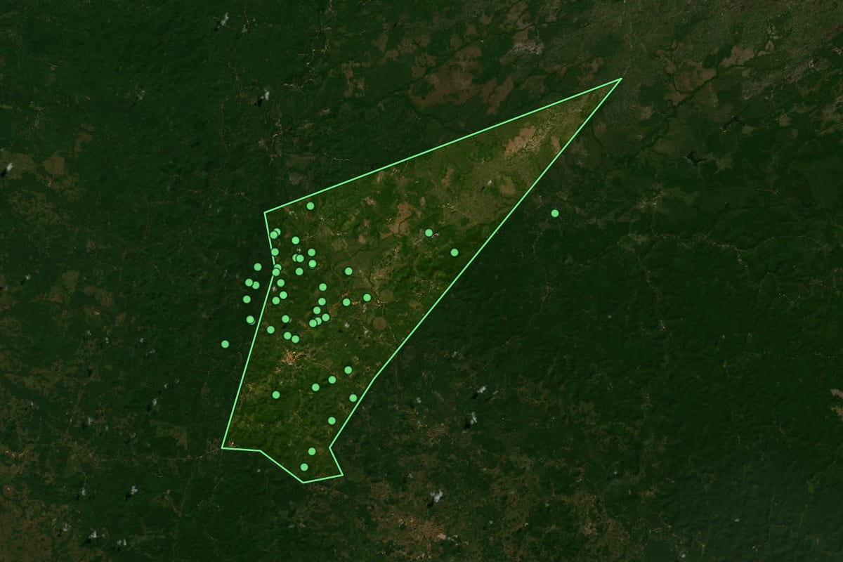 Imagem de satélite de Presidente Vargas (MA), com o contorno do município e a posição dos imóveis desta página.