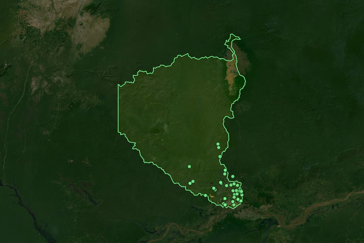 Imagem de satélite de Oriximiná (PA), com o contorno do município e a posição dos imóveis desta página.