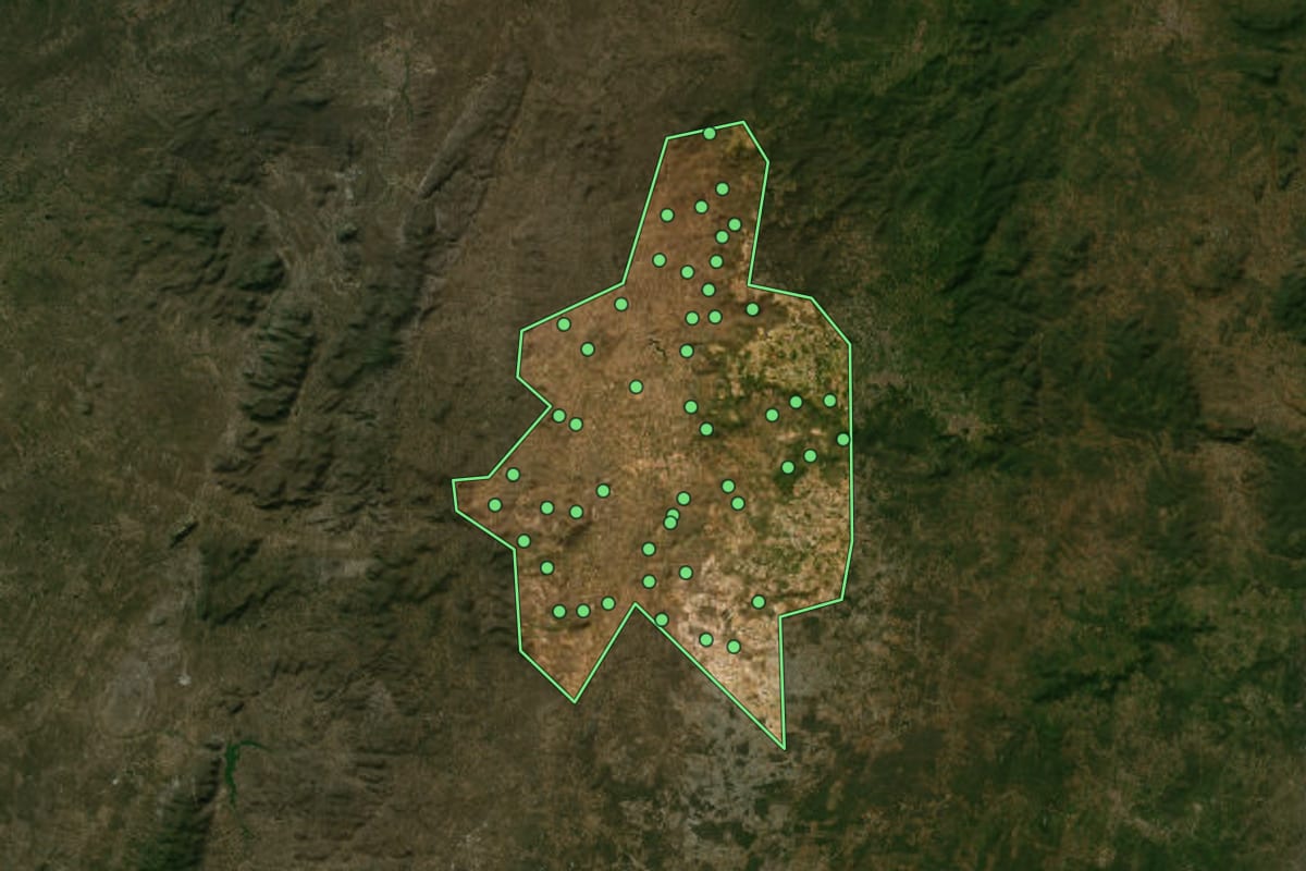 Imagem de satélite de Picuí (PB), com o contorno do município e a posição dos imóveis desta página.