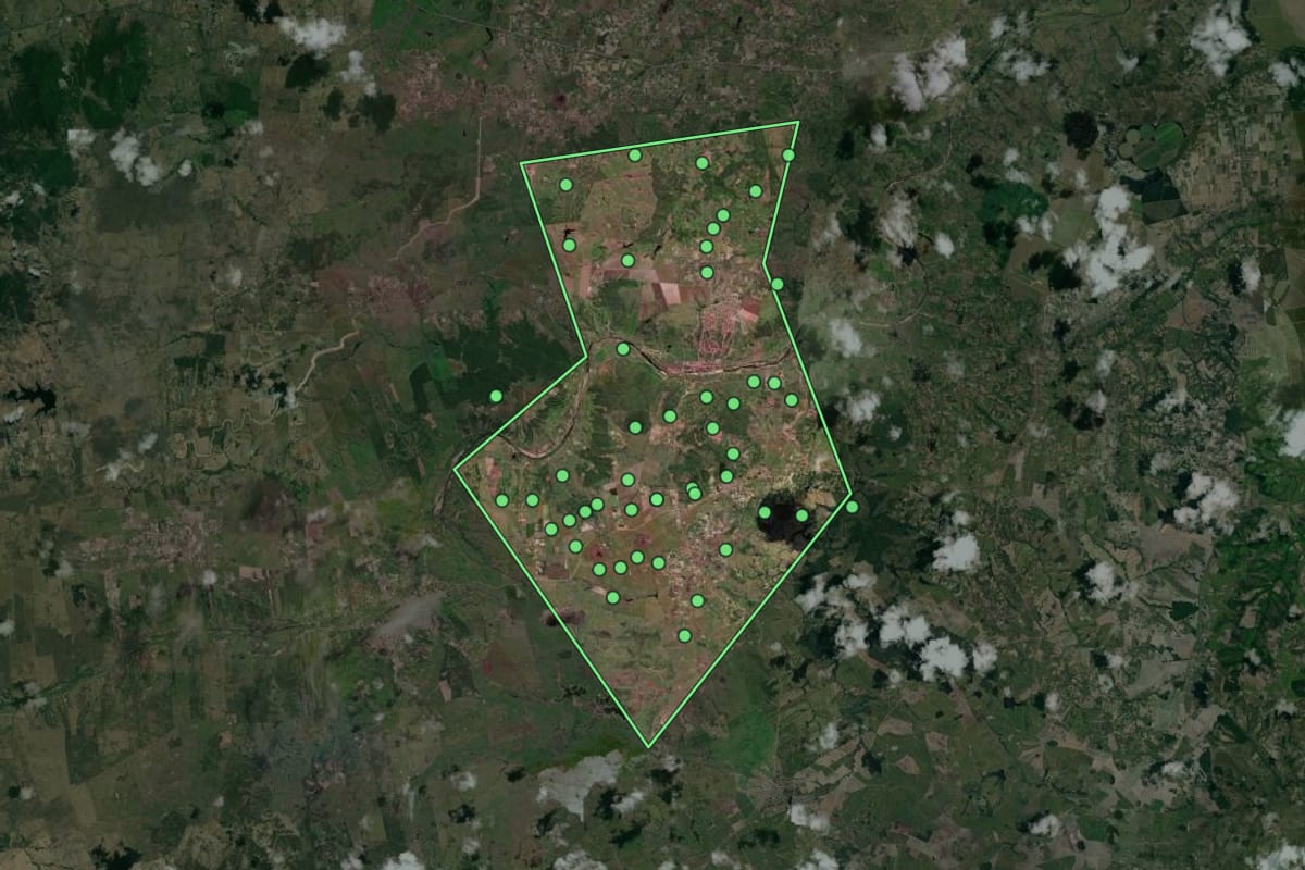 Imagem de satélite de Pilar (PB), com o contorno do município e a posição dos imóveis desta página.