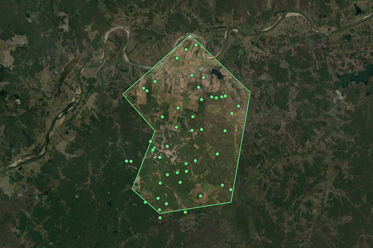 Imagem de satélite de Joca Marques (PI), com o contorno do município e a posição dos imóveis desta página.