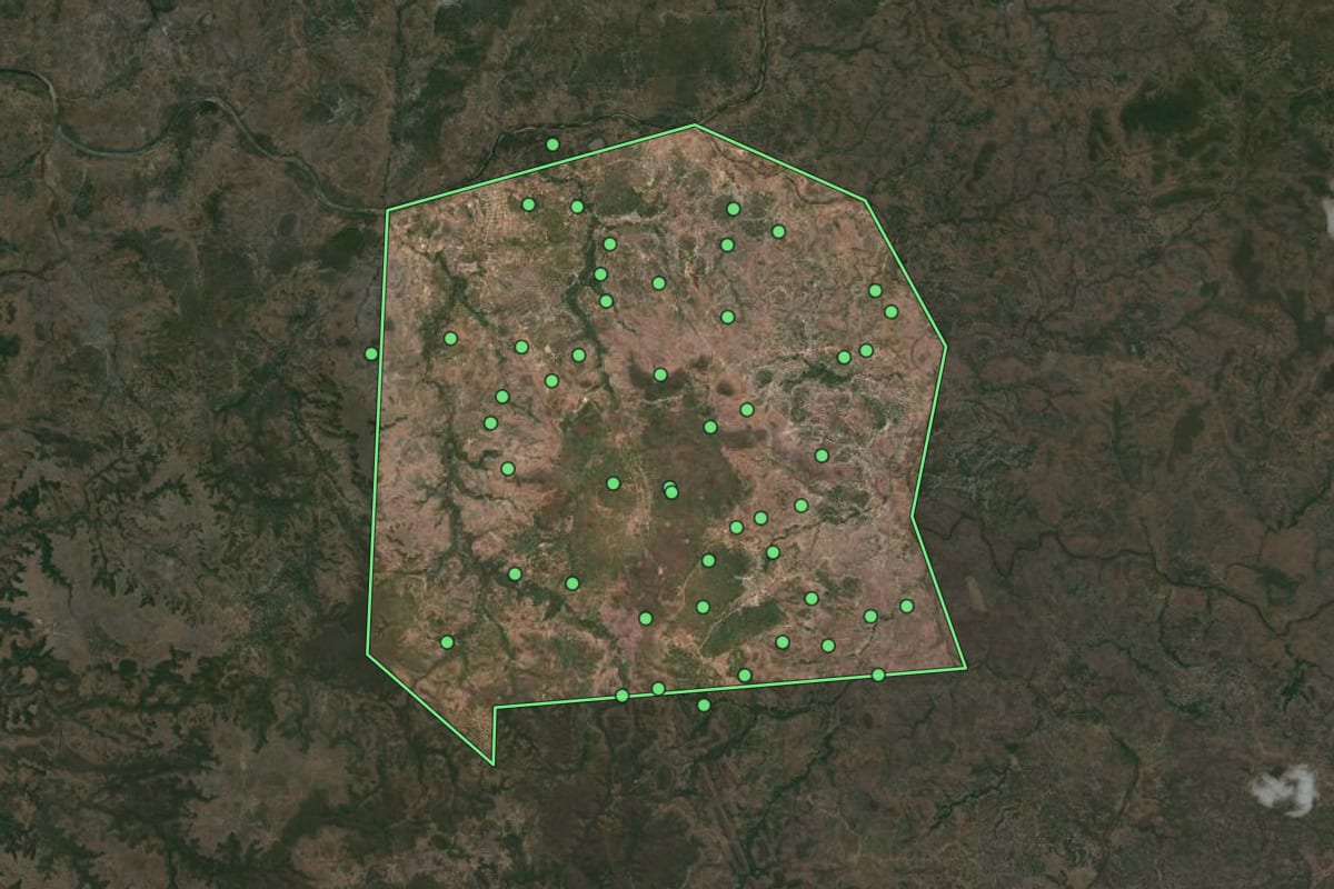 Imagem de satélite de Prata do Piauí (PI), com o contorno do município e a posição dos imóveis desta página.