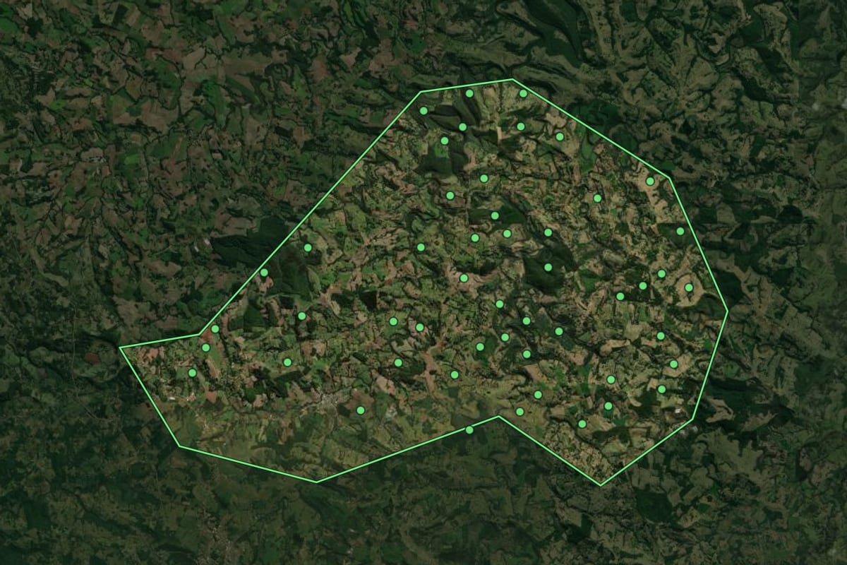 Imagem de satélite de Bom Jesus do Sul (PR), com o contorno do município e a posição dos imóveis desta página.