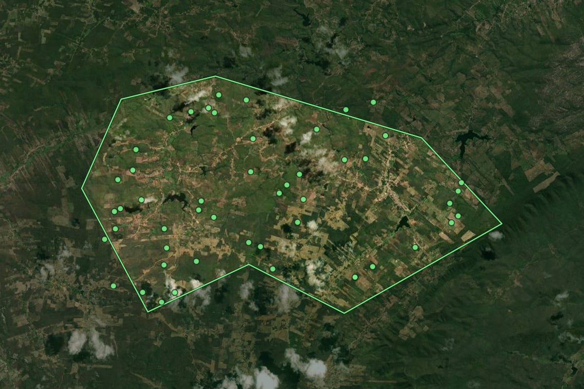 Imagem de satélite de Venha-Ver (RN), com o contorno do município e a posição dos imóveis desta página.