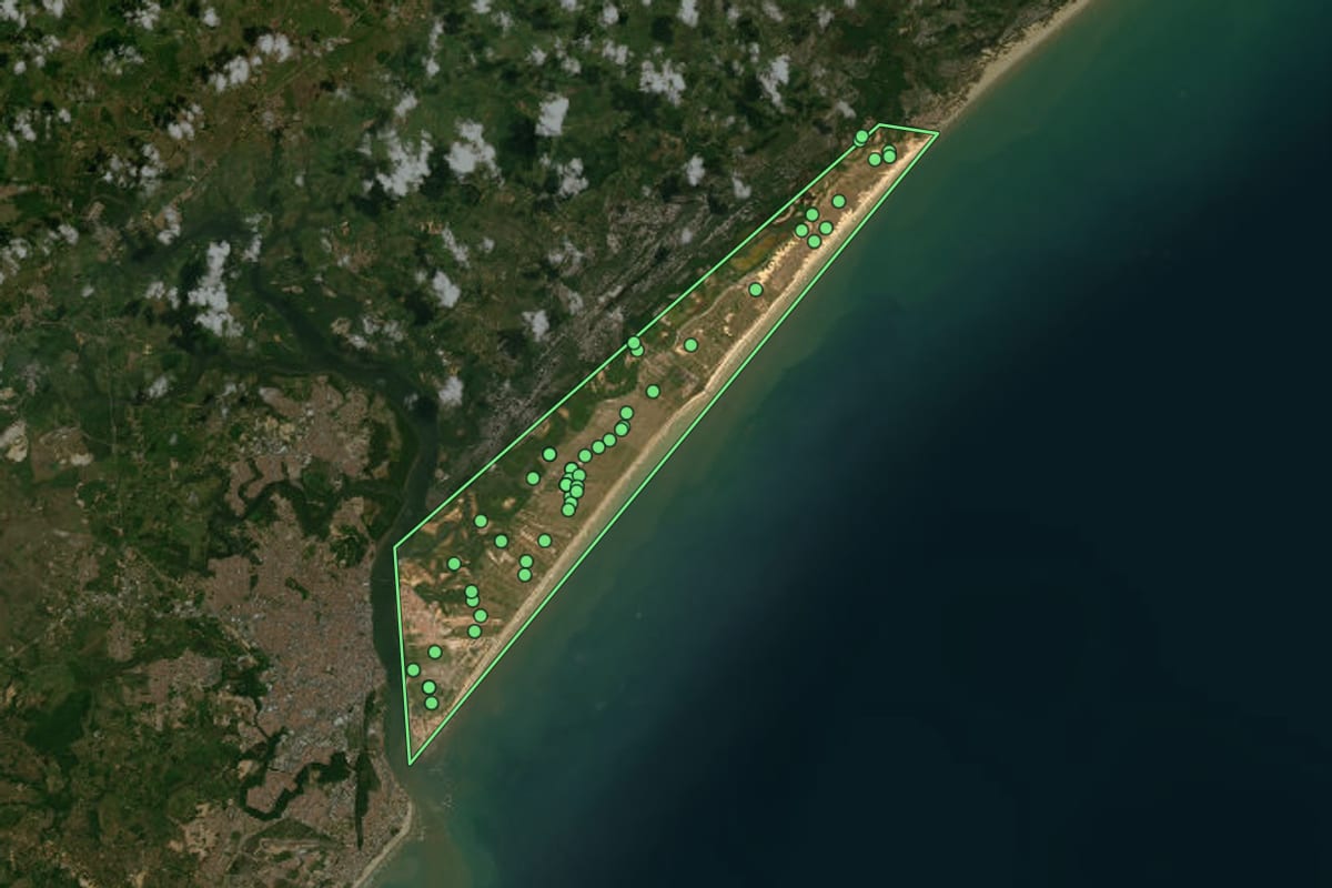 Imagem de satélite de Barra dos Coqueiros (SE), com o contorno do município e a posição dos imóveis desta página.