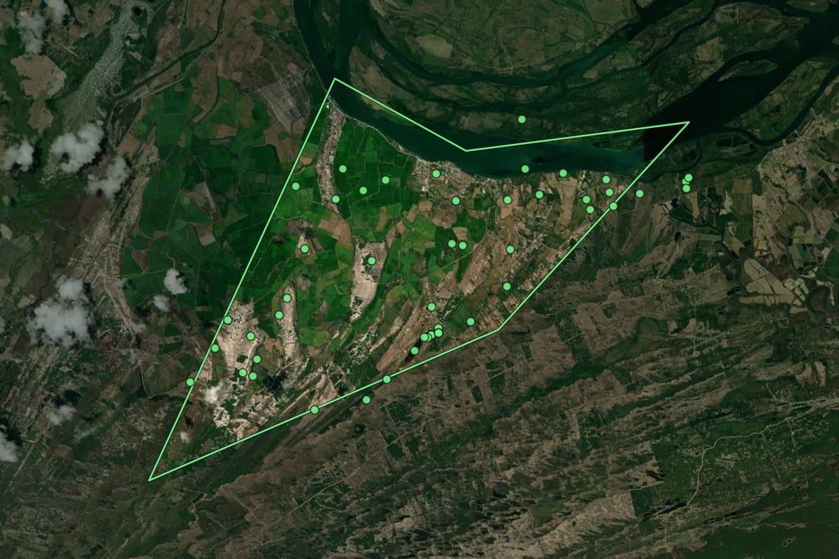 Imagem de satélite de Ilha das Flores (SE), com o contorno do município e a posição dos imóveis desta página.