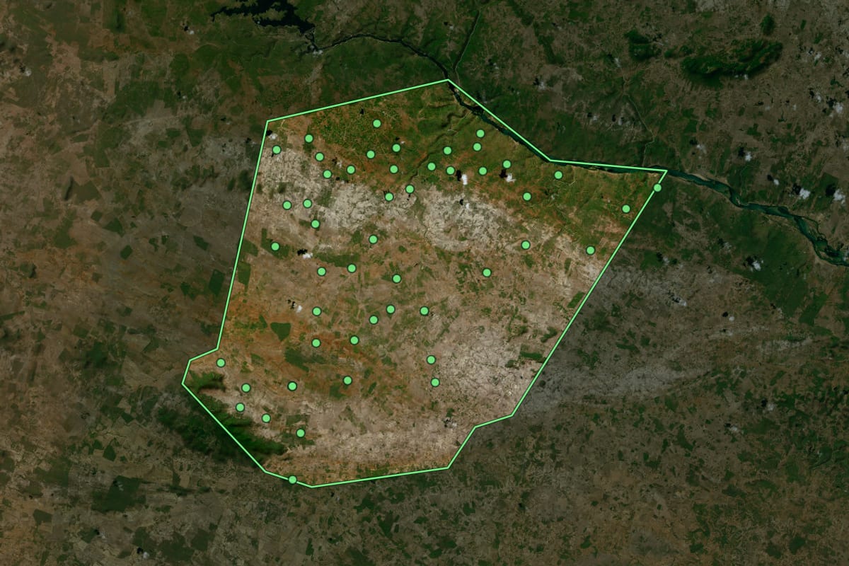 Imagem de satélite de Poço Redondo (SE), com o contorno do município e a posição dos imóveis desta página.