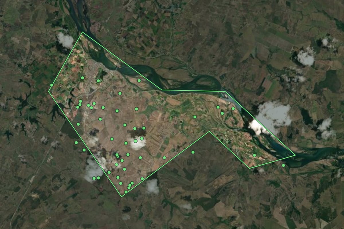 Imagem de satélite de Propriá (SE), com o contorno do município e a posição dos imóveis desta página.
