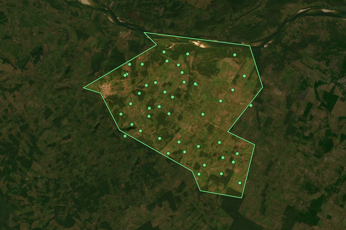 Imagem de satélite de Buriti do Tocantins (TO), com o contorno do município e a posição dos imóveis desta página.