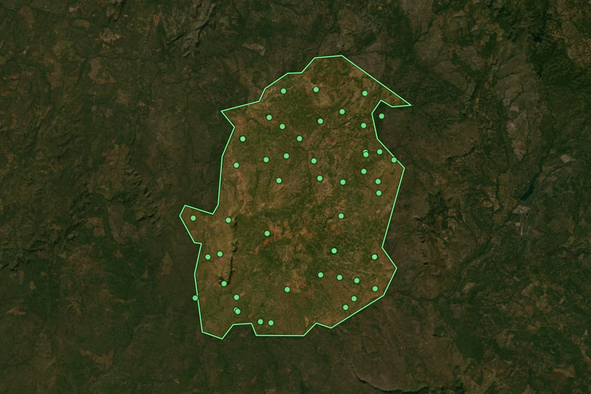 Imagem de satélite de Conceição do Tocantins (TO), com o contorno do município e a posição dos imóveis desta página.